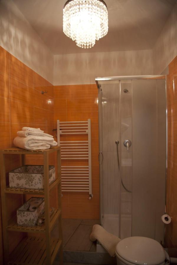 Sunshine House Bed and Breakfast Catania Eksteriør billede